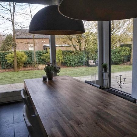 Bed & Wellness Boxtel, Luxe Kamer Met Airco En Eigen Badkamer, Ligbad Luaran gambar